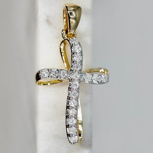 0.25Ctw Diamond Cross Pendant 14K Yellow Gold